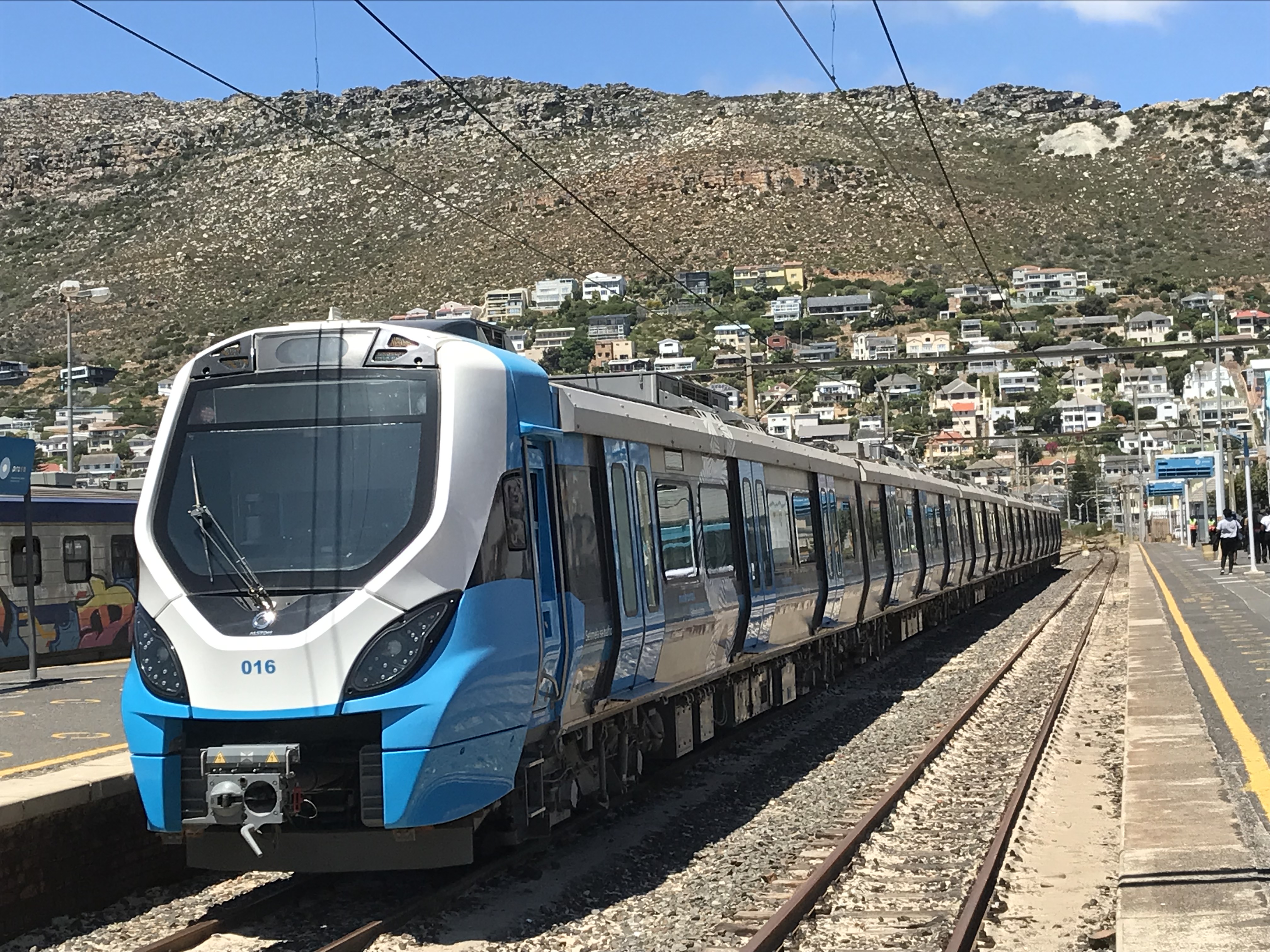 new-trains-stand-idle-as-prasa-fails-to-upgrade-depots-groundup